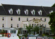 Hodson Bay Hotel